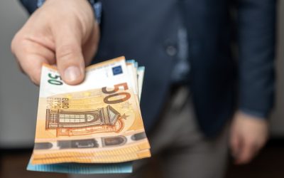 Vpliv gospodarskih razmer na investicijske priložnosti