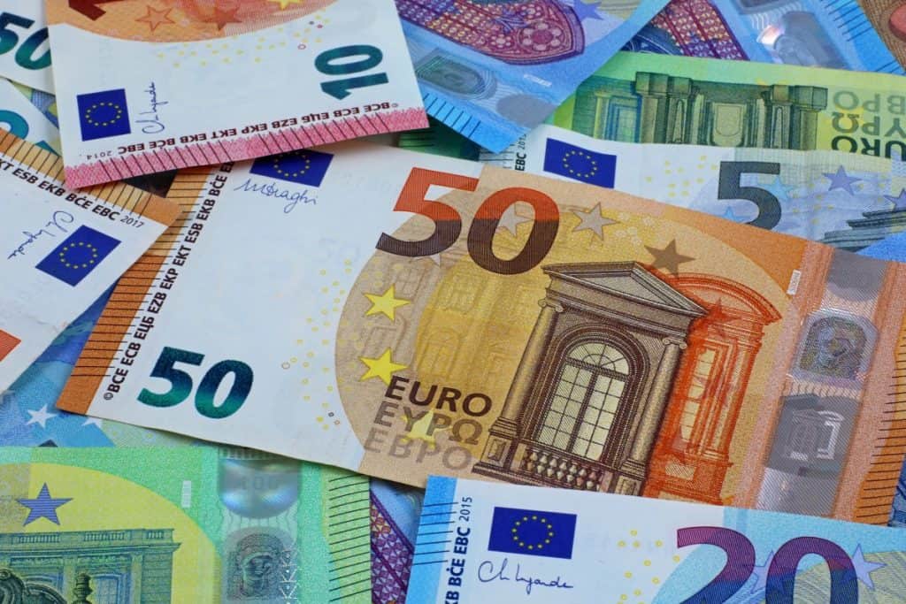 Vpliv kreditnih kartic na kreditno sposobnost