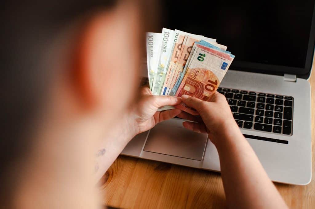 Osnove investiranja v nepremičnine Osnove investiranja v nepremičnine