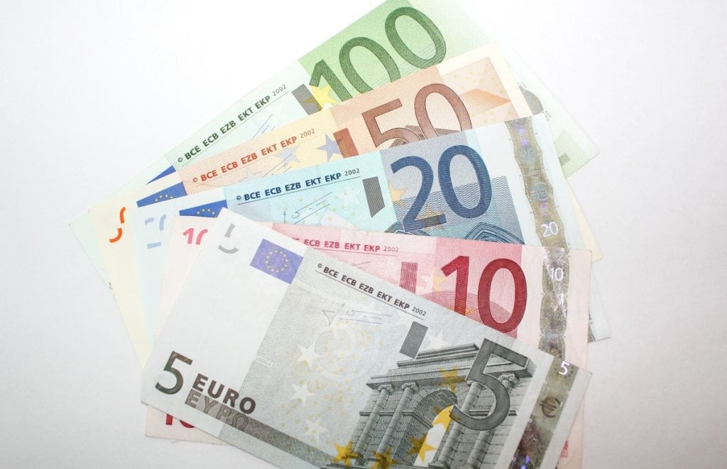 Pomen finančne pismenosti v sodobnem svetu Pomen finančne pismenosti v sodobnem svetu