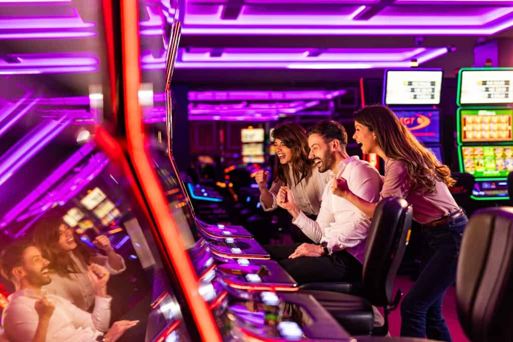 Igre ki so nastale v sodelovanju z znanimi studii